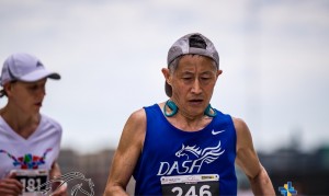 累得精疲力尽