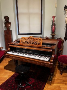 Amusic12